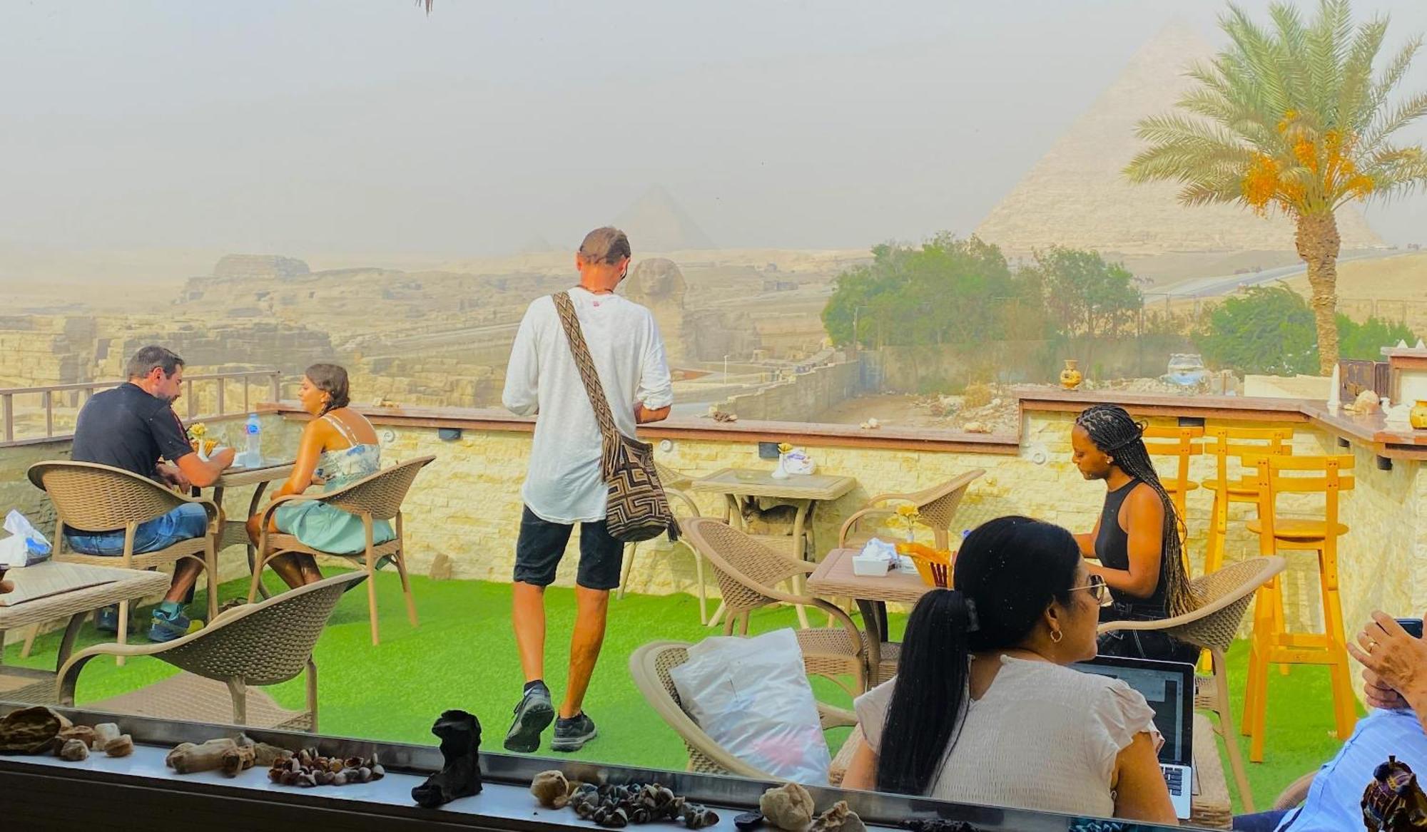 Seven Pyramids Panoramic View Inn Kafrat al Jabal Exterior foto