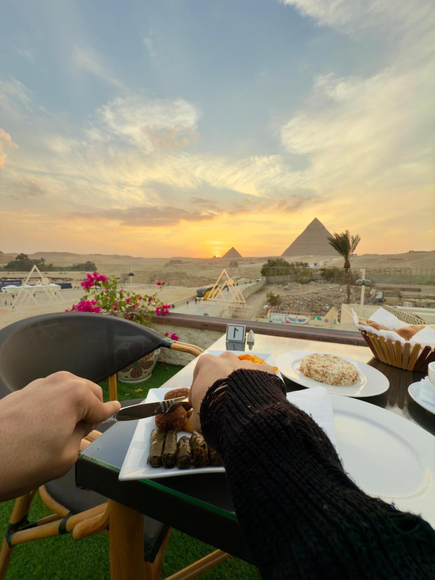 Seven Pyramids Panoramic View Inn Kafrat al Jabal Exterior foto