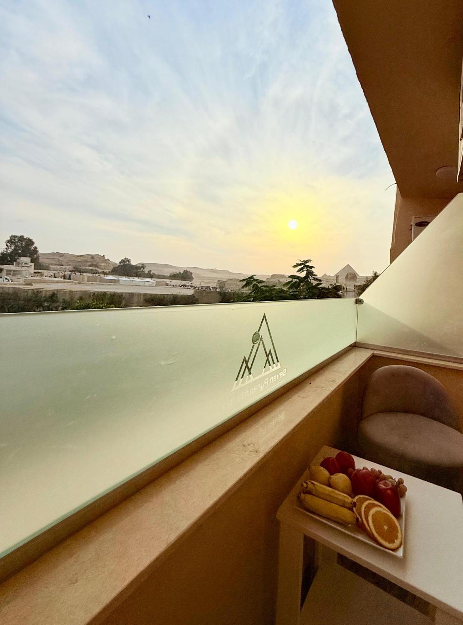 Seven Pyramids Panoramic View Inn Kafrat al Jabal Exterior foto