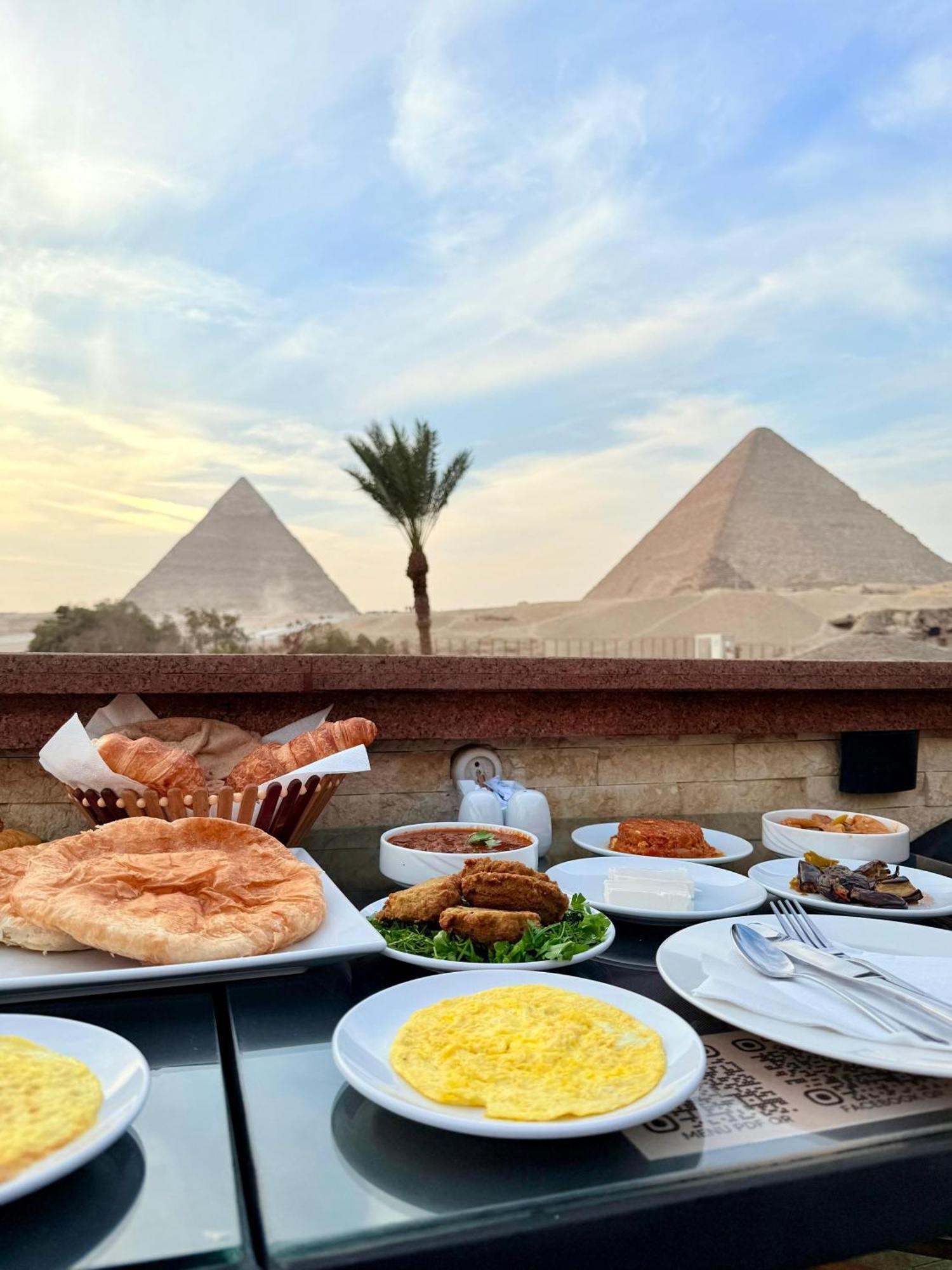 Seven Pyramids Panoramic View Inn Kafrat al Jabal Exterior foto