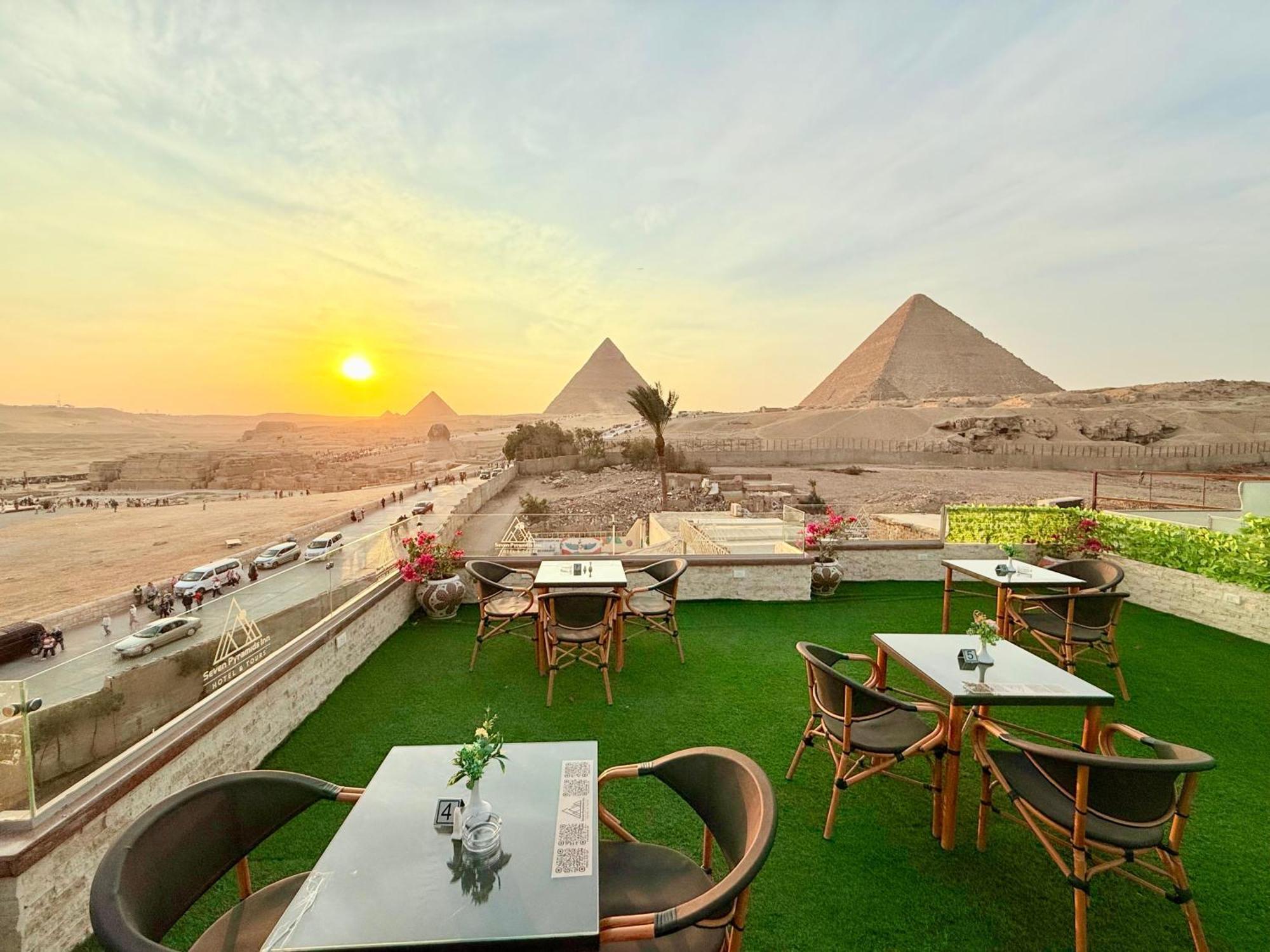 Seven Pyramids Panoramic View Inn Kafrat al Jabal Exterior foto